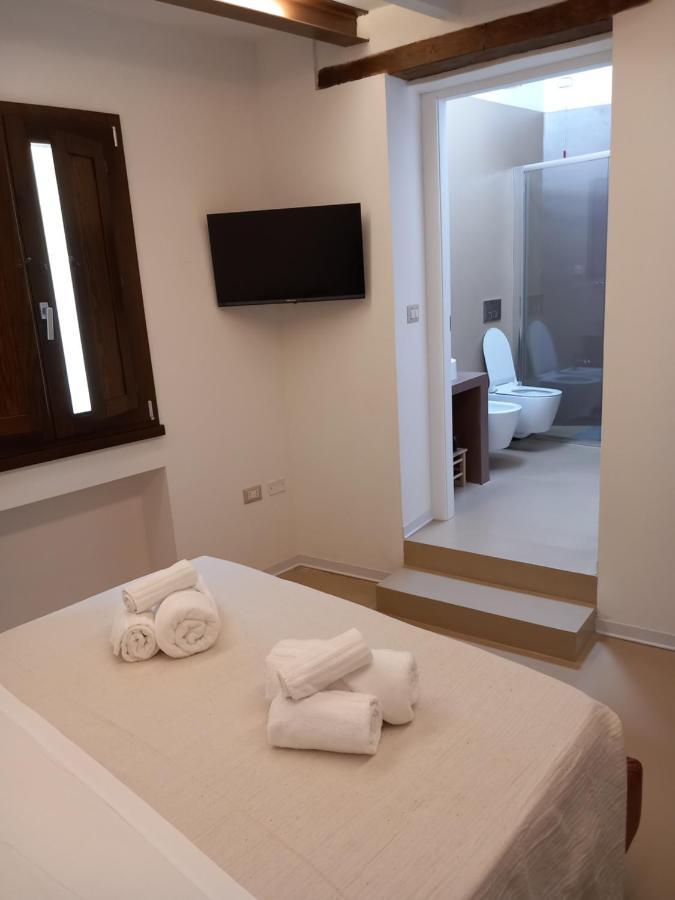 La Casetta Guest House Oristano Exterior foto